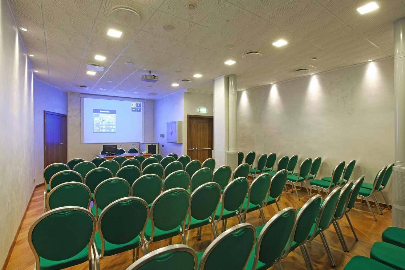 Hotel Iris Genoa Bagian luar foto